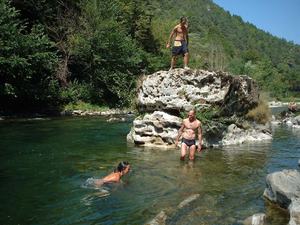 Gite La Cerise Qui Rit La Cresse Dış mekan fotoğraf