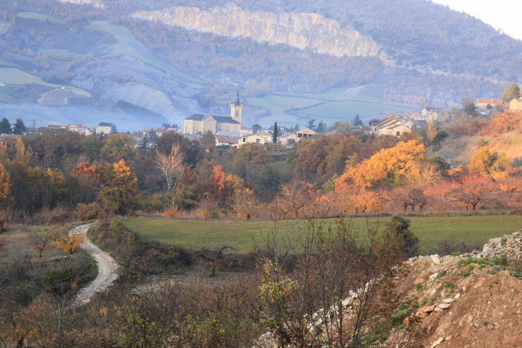 Gite La Cerise Qui Rit La Cresse Oda fotoğraf